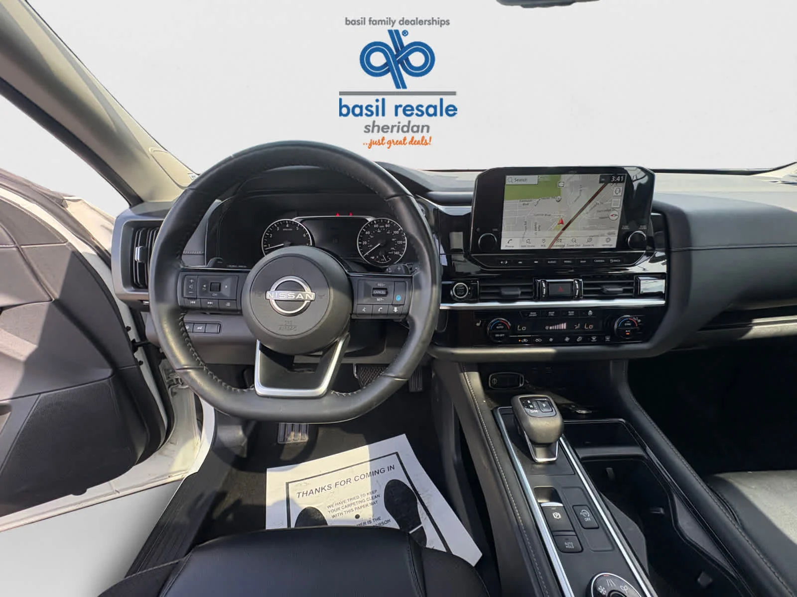 Used 2023 Pearl White Tricoat Nissan SL image 15