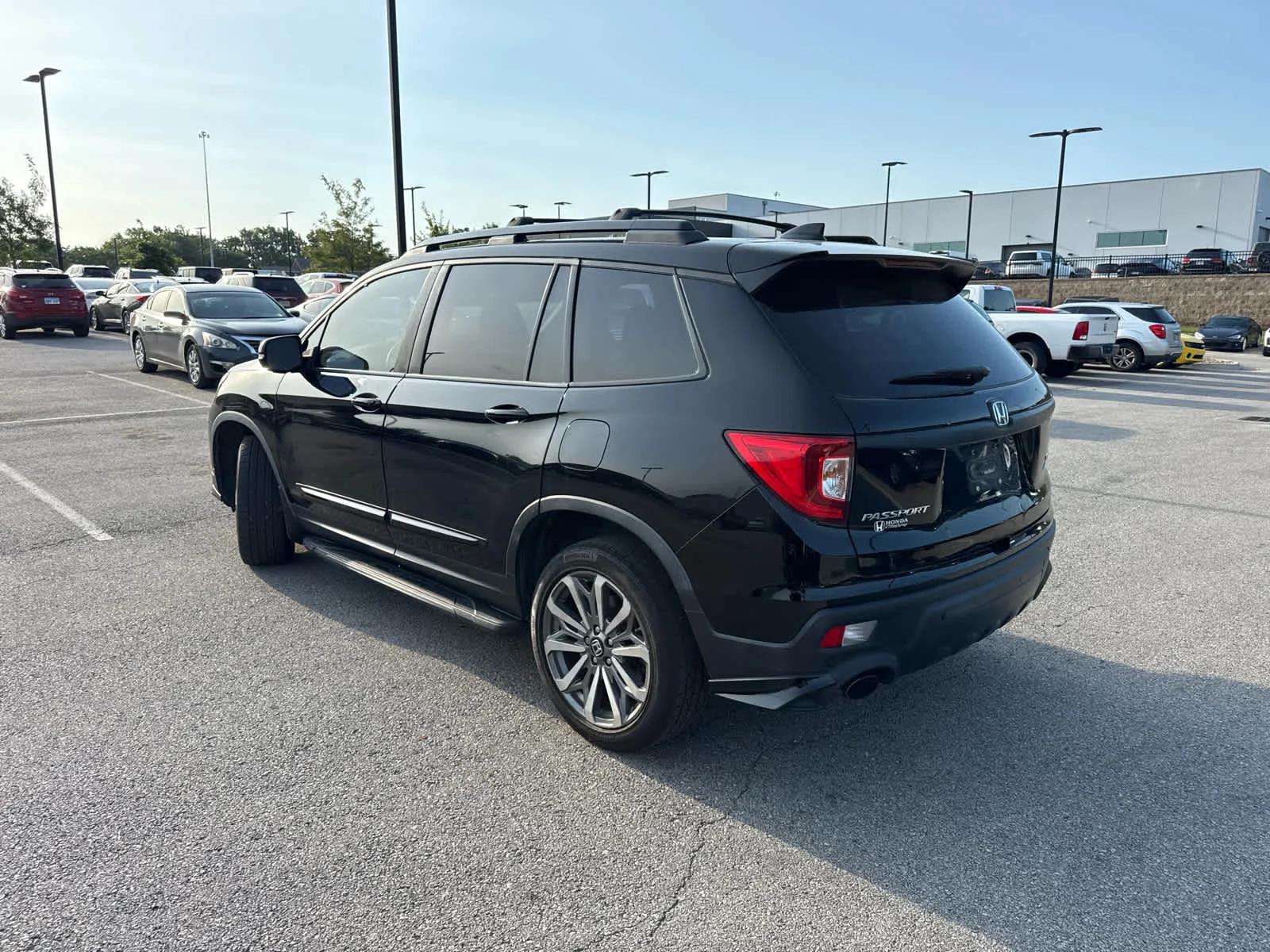 Used 2019 Crystal Black Pearl Honda Touring image 7