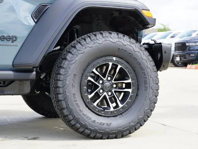 New 2026 Anvil Clear-Coat Exterior Paint Jeep Moab 392 image 4