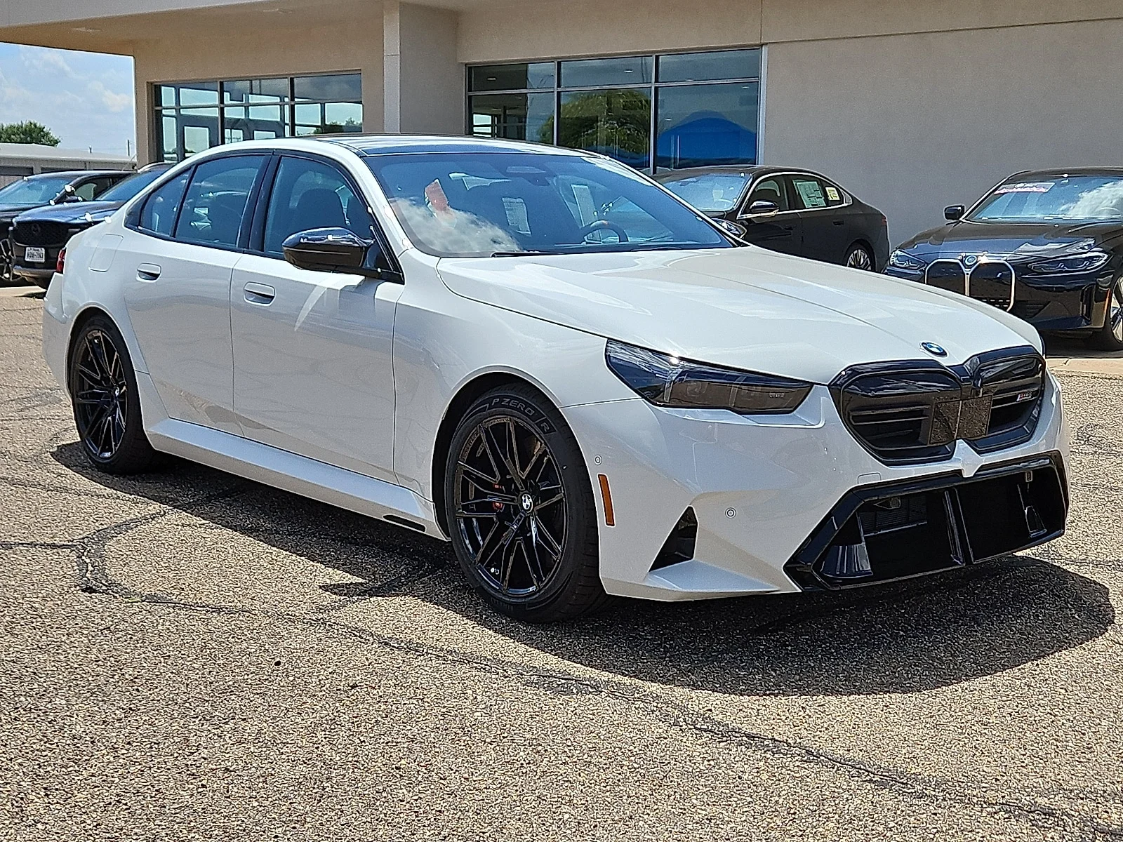 New 2025 Alpine White BMW All-Wheel Drive image 4