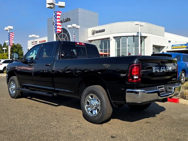New 2026 Diamond Black Crystal Pearl-Coat Exterior Paint RAM Tradesman image 6