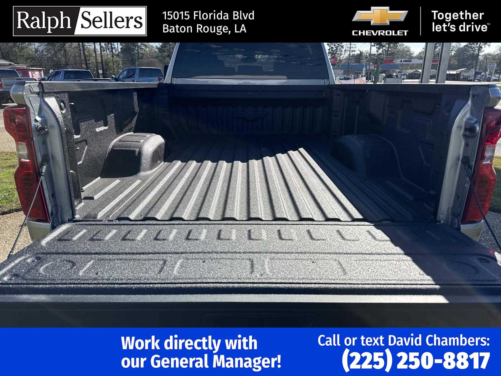 New 2026 Sterling Gray Metallic Chevrolet LT image 7