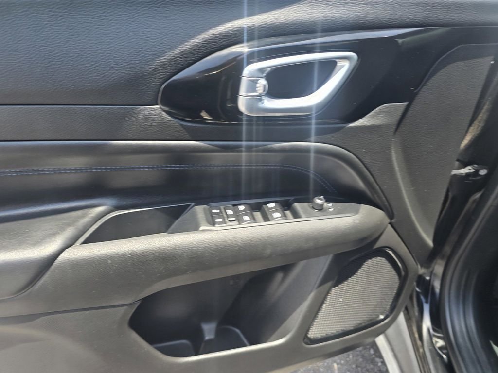 2025 Jeep Compass Latitude - Photo 21