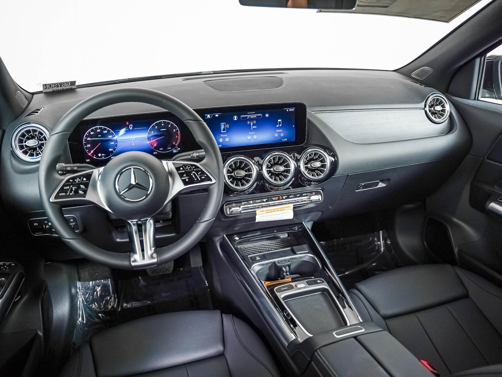 New 2026 Night Black Mercedes-Benz GLA 250 image 13