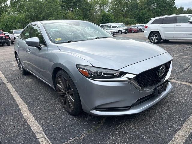 2019 Mazda EZ-6 Touring Auto's photo