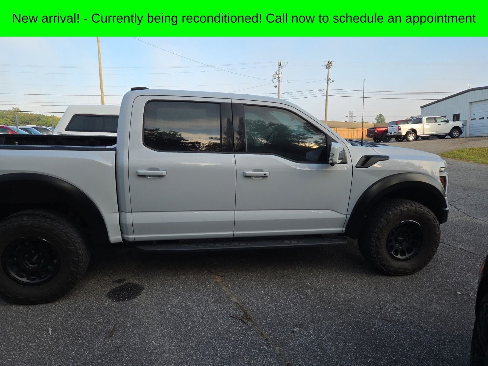 Used 2025 White Metallic Ford Raptor image 6