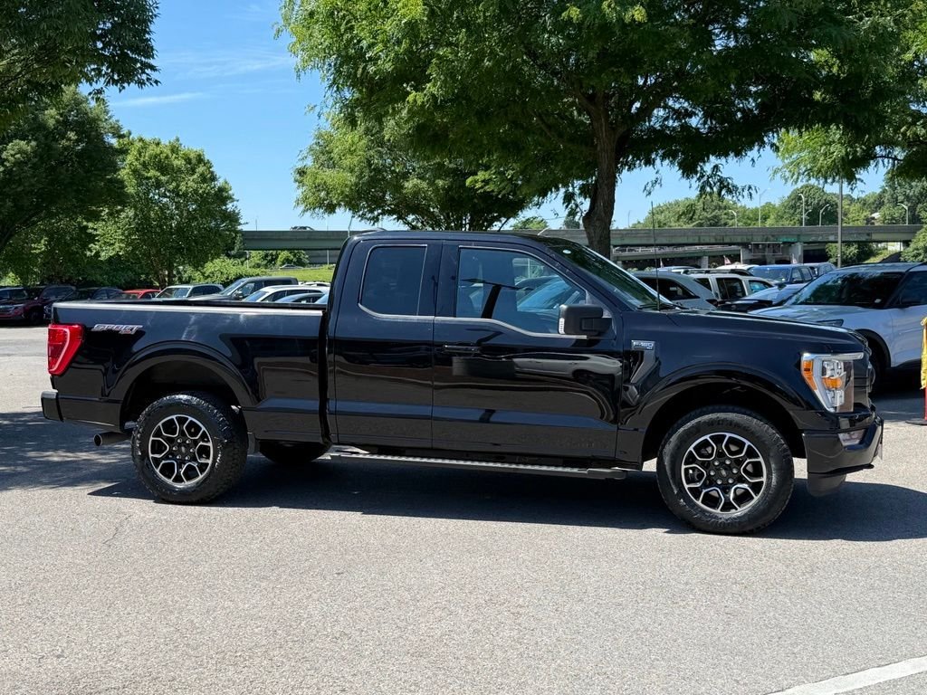 Used 2023 Black Ford XLT image 5