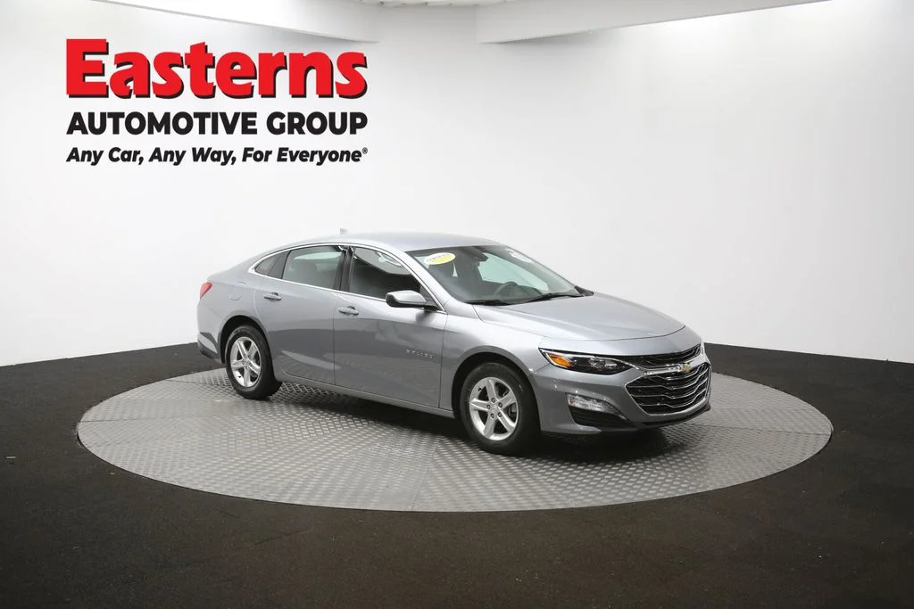 Used 2024 Gray Chevrolet LT image 46