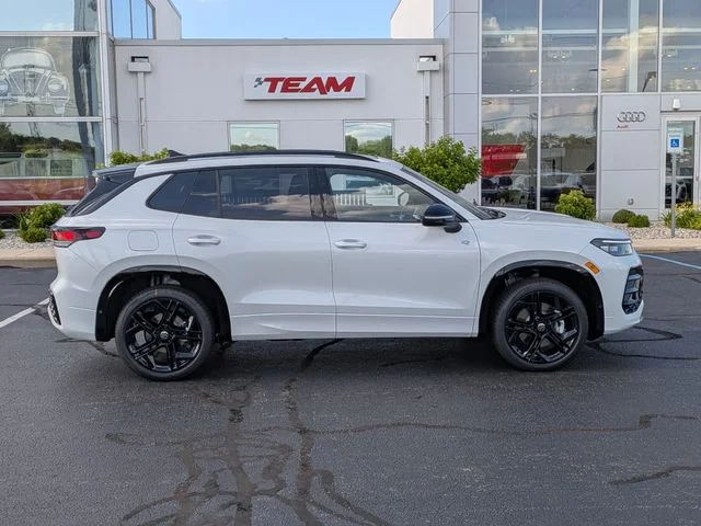 New 2026 White Volkswagen 2.0T SE R-Line Black image 5