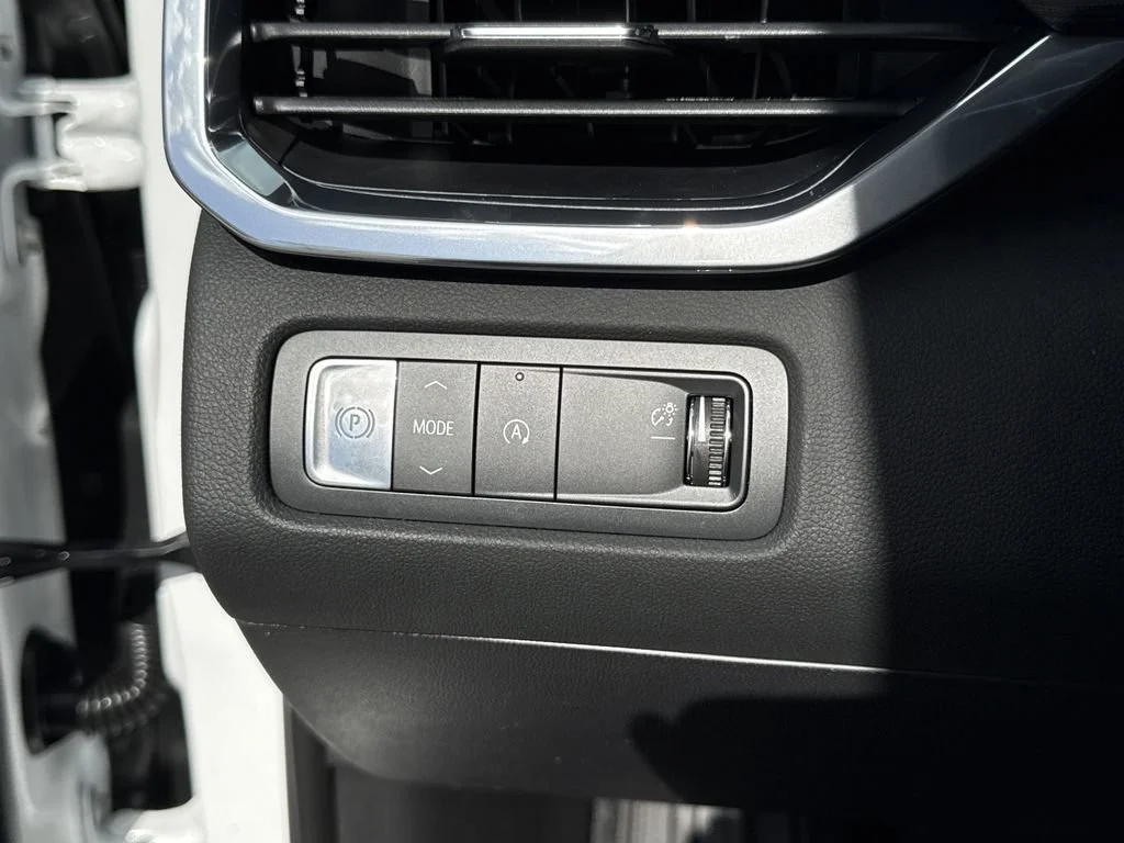 2026 GMC Acadia Elevation - Photo 20
