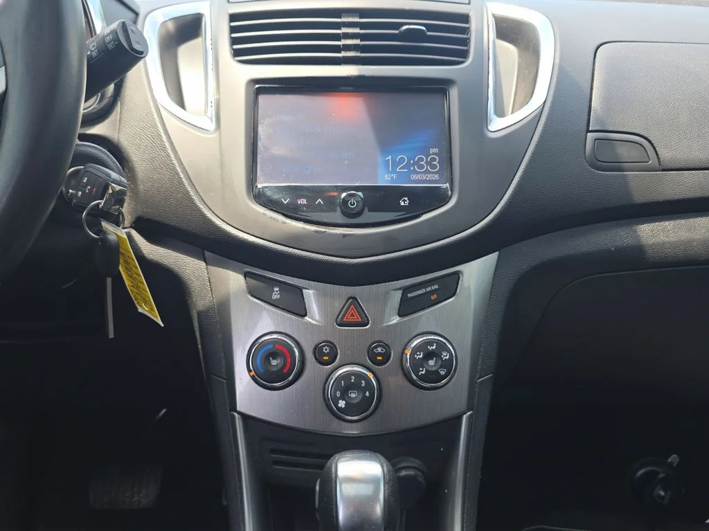 Used 2015 Black Chevrolet LTZ image 14