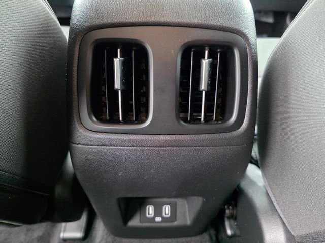 Used 2023 White Hyundai SEL image 16