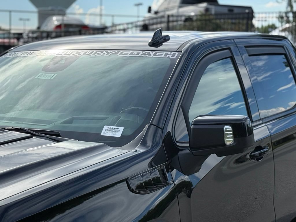 New 2026 Onyx Black GMC AT4 image 11
