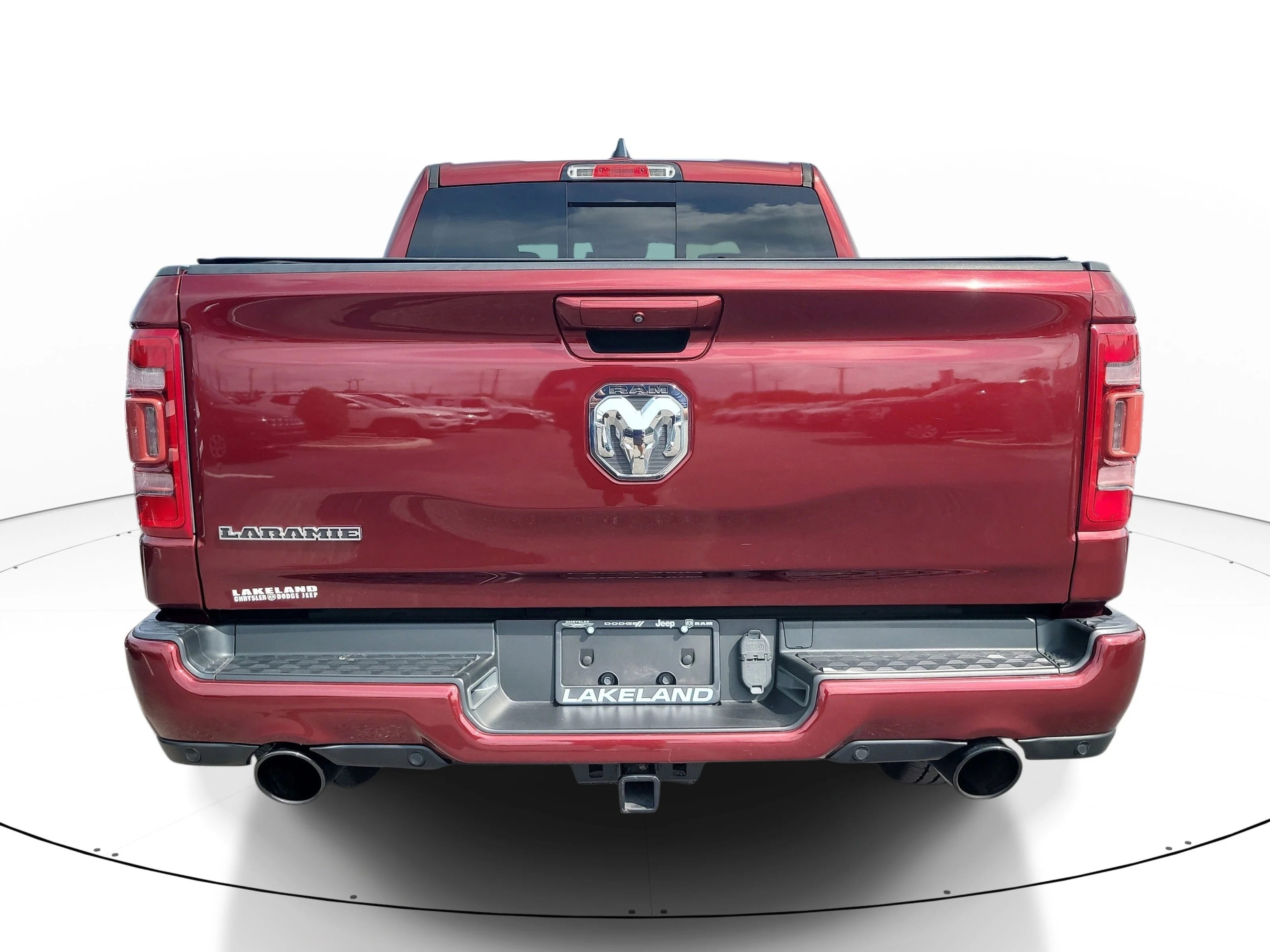 Used 2022 Delmonico Red Pearlcoat Ram Laramie image 5