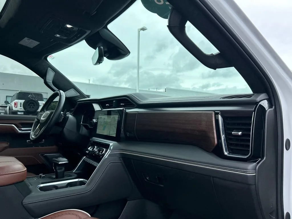 2025 GMC Sierra 1500 Denali Ultimate - Photo 42