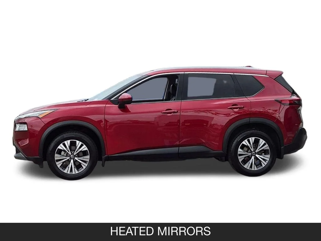 Used 2021 Red Nissan SV image 5