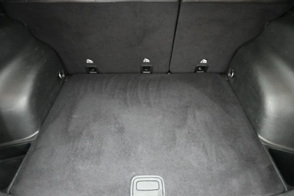 Certified Used 2025 White Jeep Limited image 11