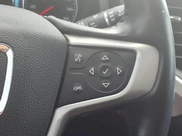 Used 2019 White GMC SLT-2 image 34