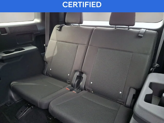 Used 2025 Gray Hyundai SE image 11