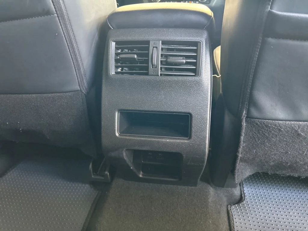Used 2024 Blue Mitsubishi SE Black Edition image 30