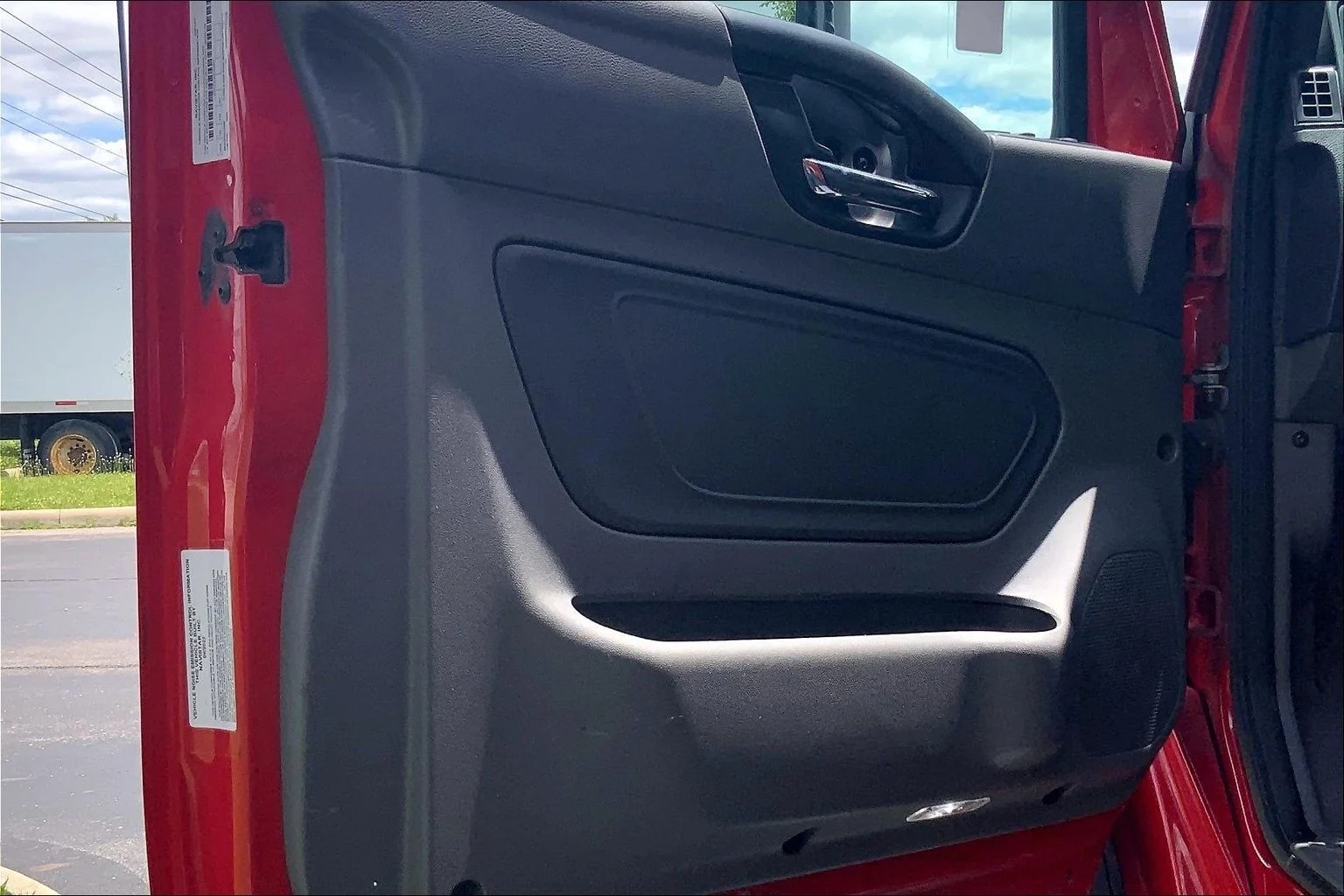 Used 2023 Red International  image 28