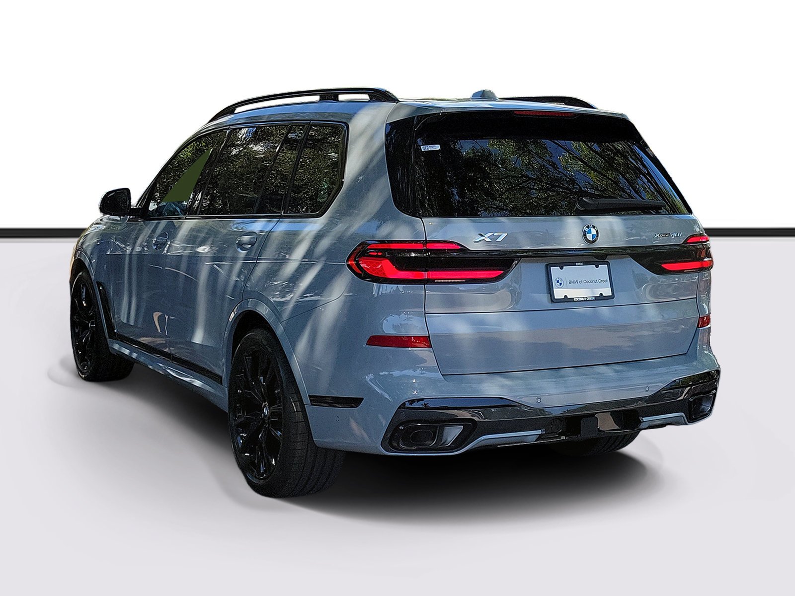 New 2027 Brooklyn Grey Metallic BMW xDrive40i image 3