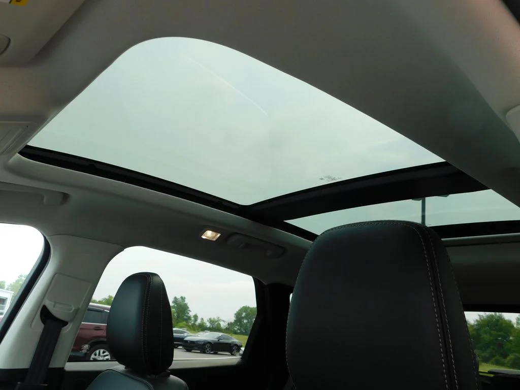 Used 2022 Black Ford Titanium image 12