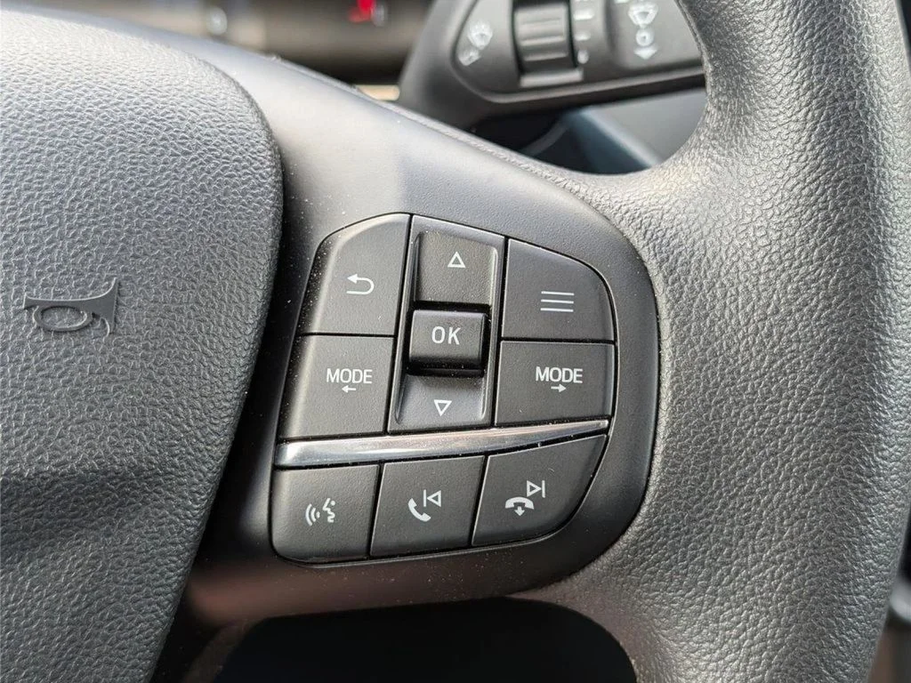 Used 2025 Black Ford XLT image 18