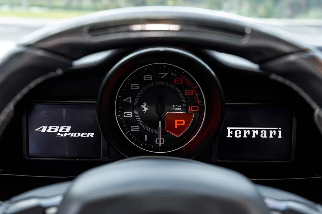Used 2019 Bianco Avus Ferrari  image 31