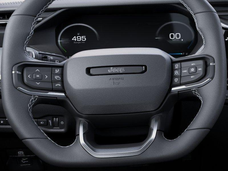 New 2026 Bright White Clear-Coat Exterior Paint Jeep Laredo image 19