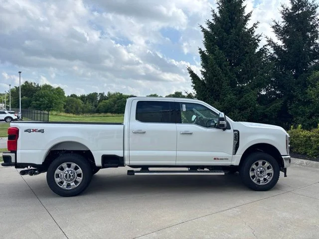 New 2026 Star White Metallic Tri-Coat Ford F-350® Lariat® image 5
