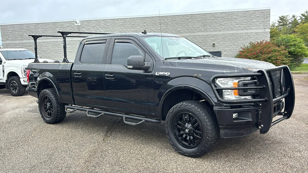 Used 2020 Black Ford XLT image 25