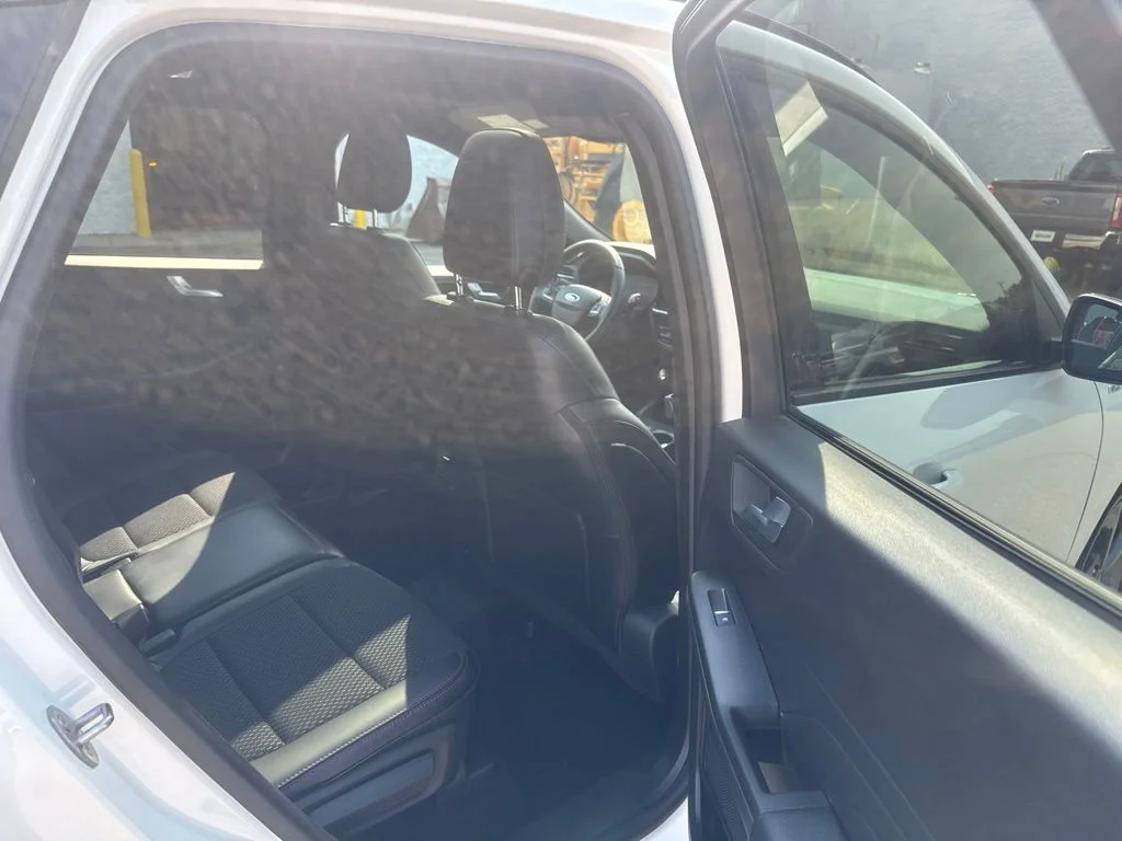 Used 2024 White Metallic Ford ST-Line image 28