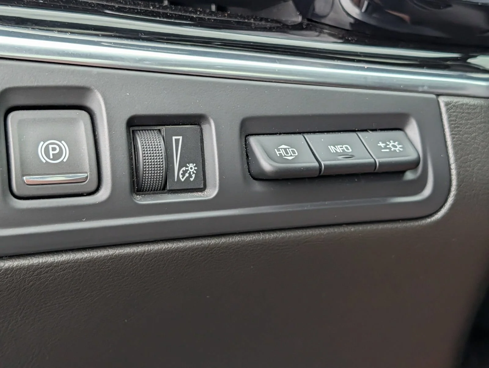 2024 Cadillac XT6 Sport - Photo 14