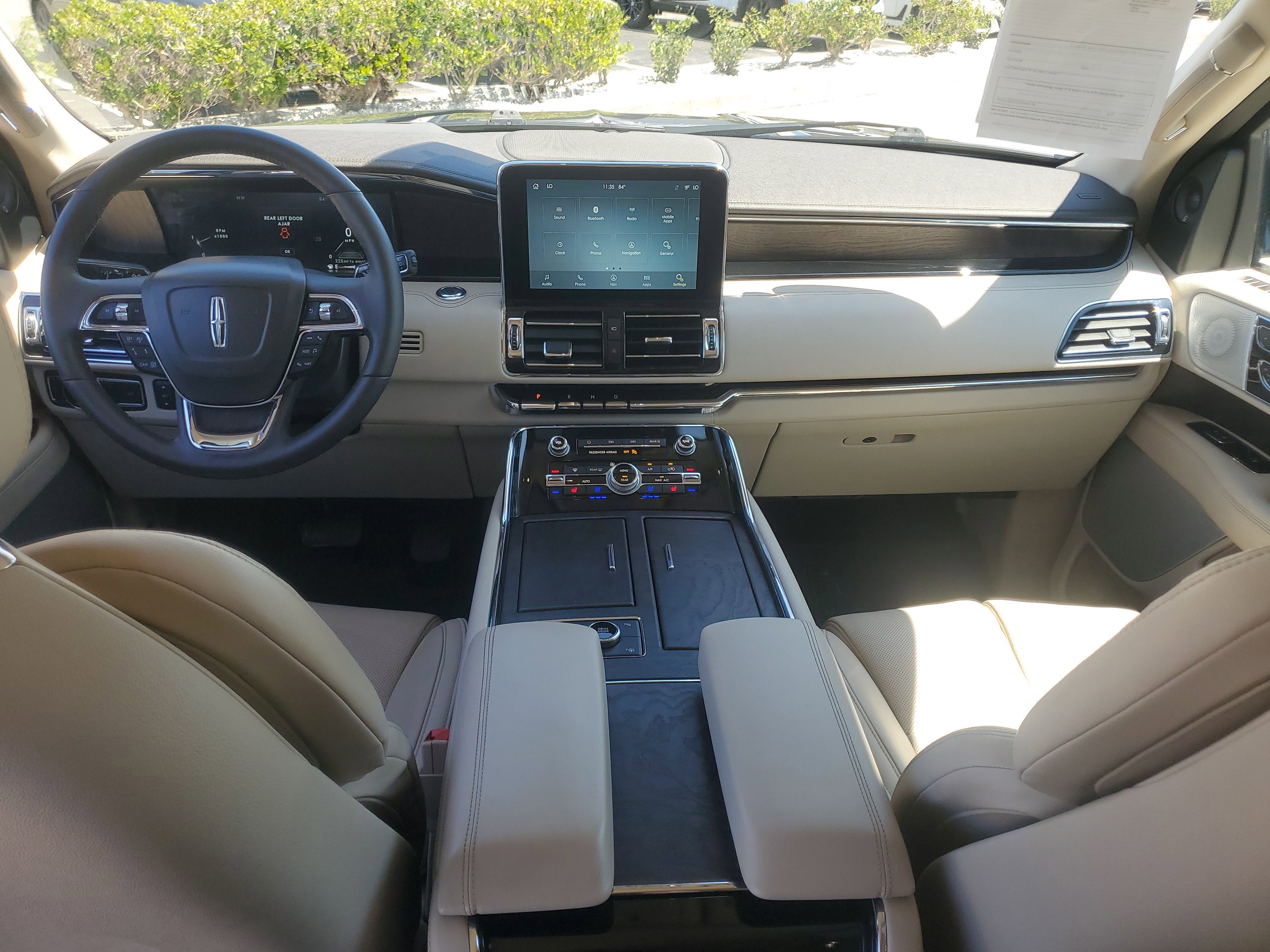 Used 2021 Flight Blue Lincoln Reserve image 17