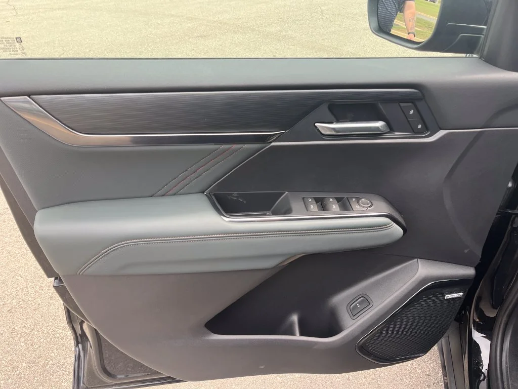 2026 GMC Acadia AT4 - Photo 14