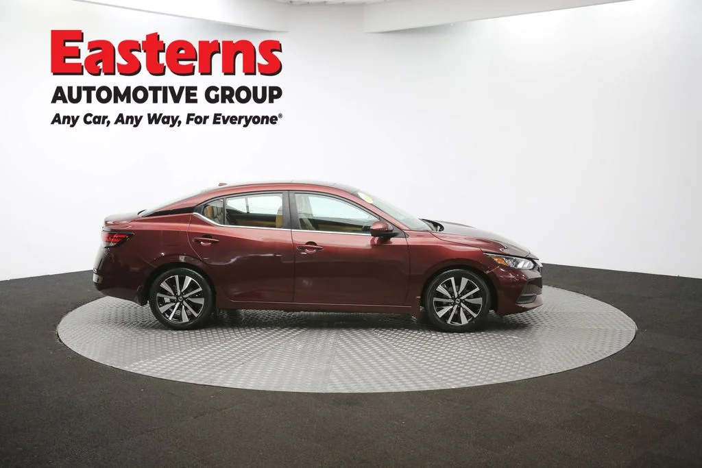 Used 2022 Red Nissan SV image 45