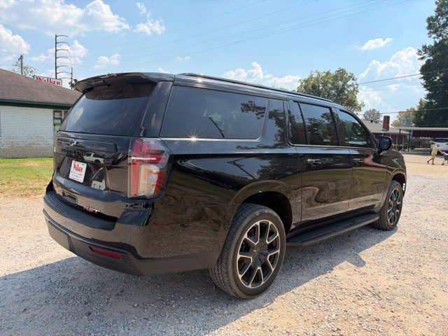 Used 2024 Black Chevrolet RST image 13