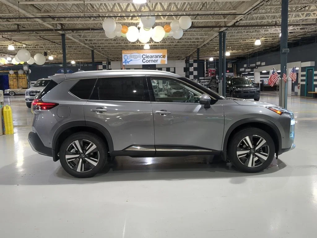 2022 Nissan Rogue Platinum - Photo 7