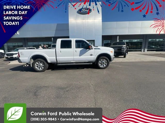 Used 2015 White Ford Lariat image 5