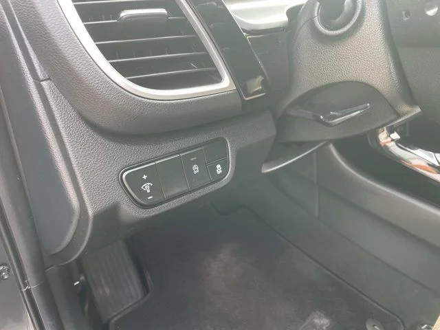 Used 2024 Gray Kia S image 25