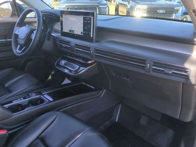 Used 2023 Gray Lincoln Standard image 35