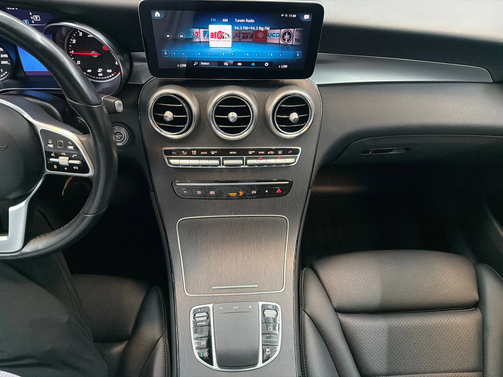 Certified Used 2022 Blue Mercedes-Benz GLC 300 image 19