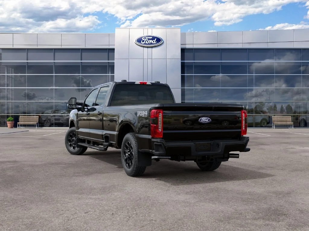 New 2027 Agate Black Metallic Ford F-250® XLT image 9