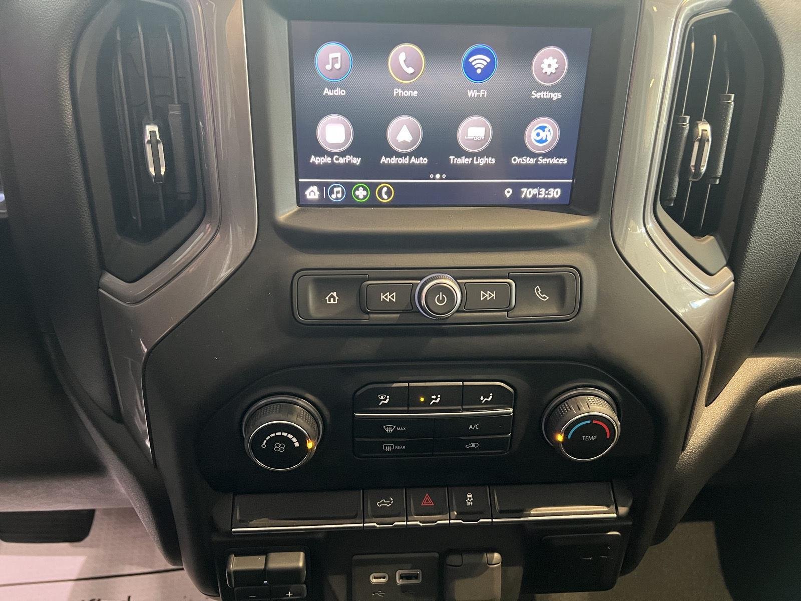 Used 2021 Silver Ice Metallic Chevrolet Custom image 15