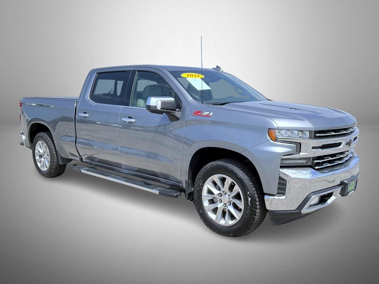 Used 2021 Gray Chevrolet LTZ image 3