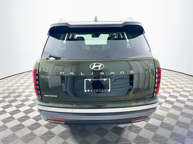 New 2026 Silver Hyundai Blue SEL Premium image 4
