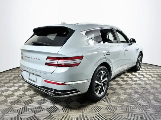 New 2027 Blue Genesis 2.5T Select image 4