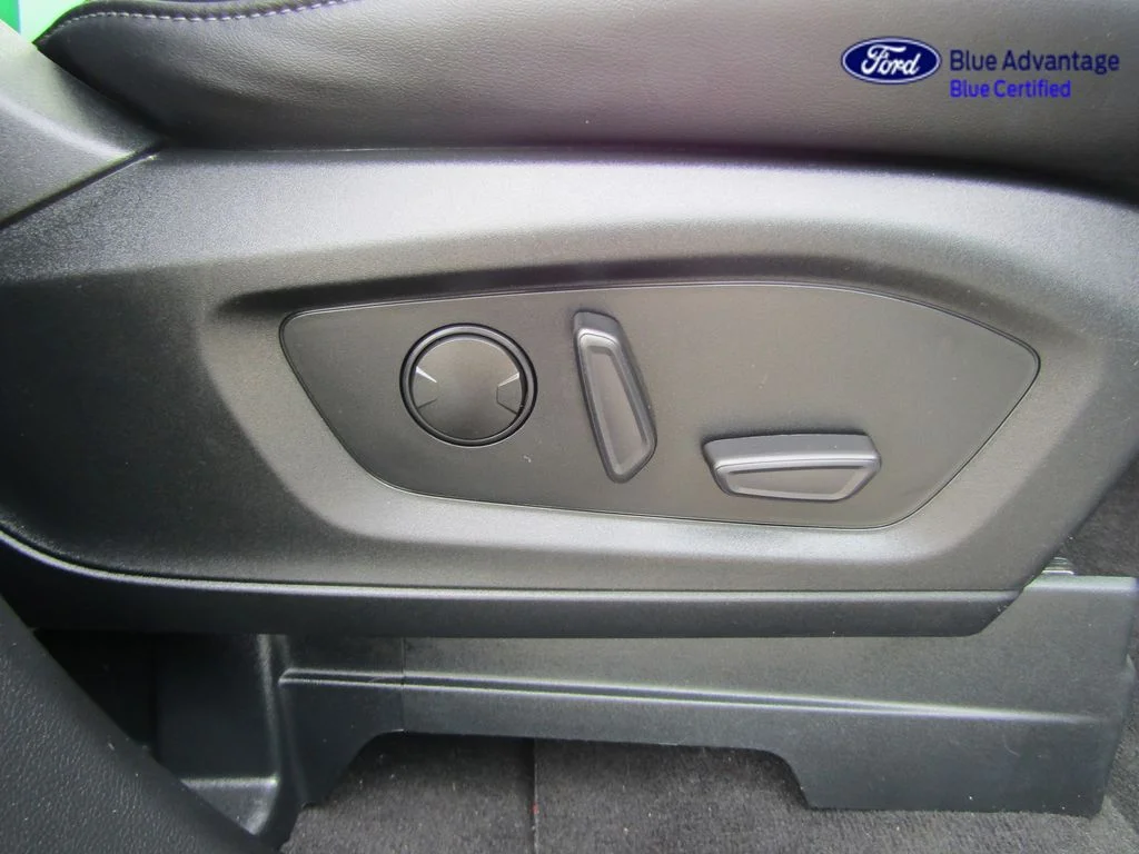 Certified Used 2023 Star White Ford XLT image 43