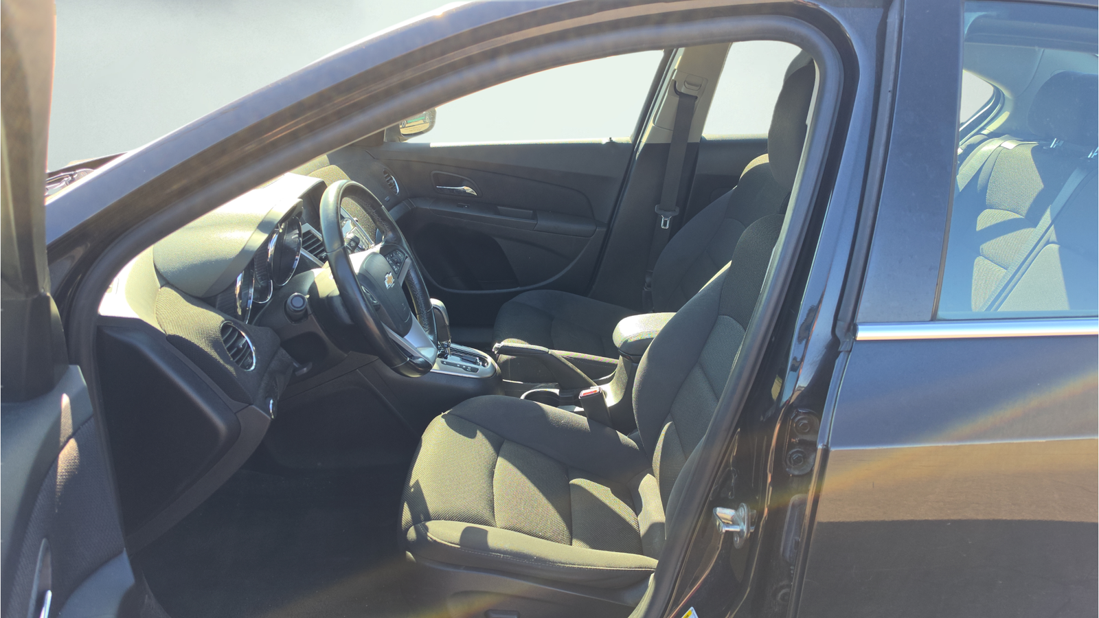 Used 2014 Black Granite Metallic Chevrolet 1LT image 21